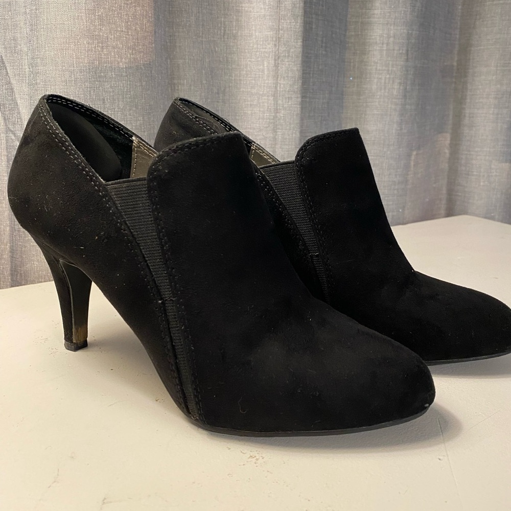 Black Women's Heeled Shoes